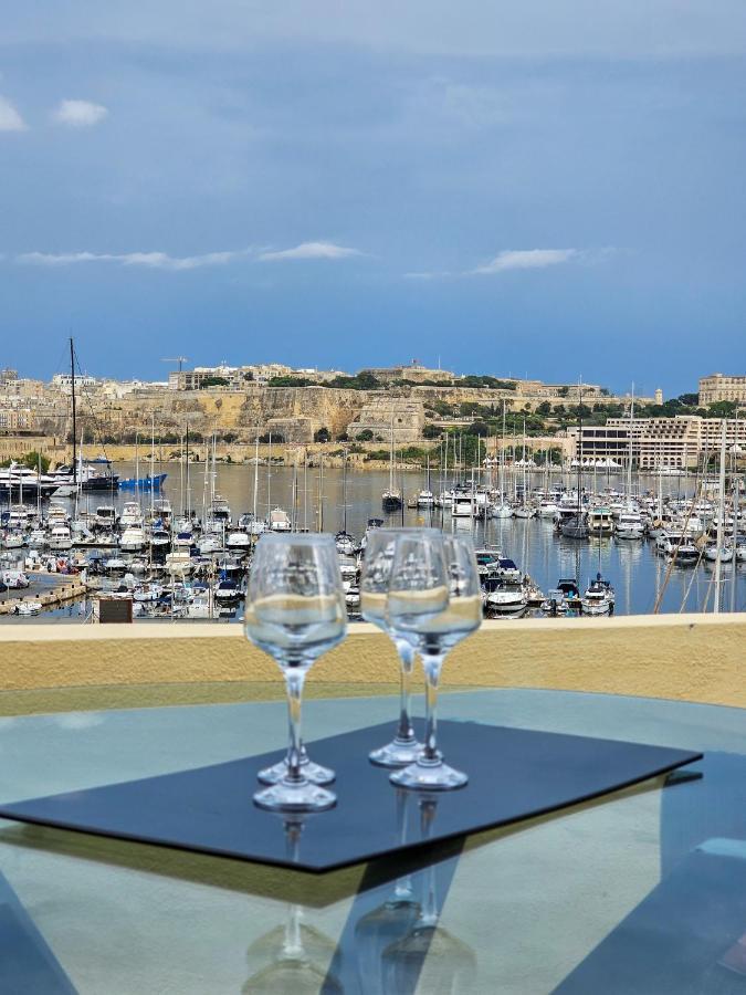 Mive Luxury Sea View Penthouse Apartment Gzira Exterior photo