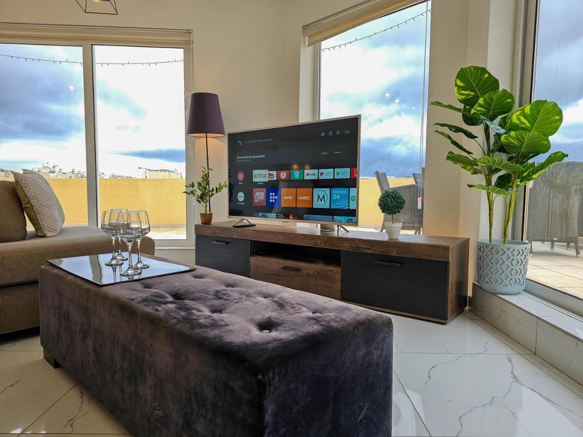 Mive Luxury Sea View Penthouse Apartment Gzira Exterior photo